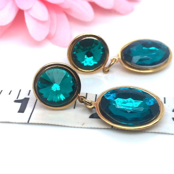 2/$14 Teal Drop Earrings - Picture 6 of 9